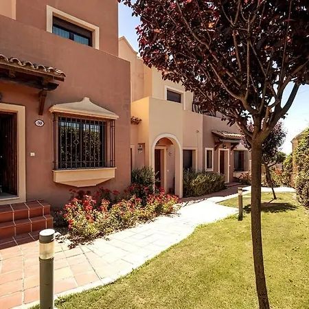 Villa De Santa Maria Estepona